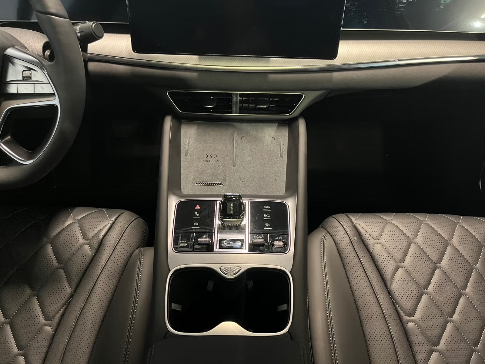 BYD SEALION 7 EXCELLENCE AWD - Image 17