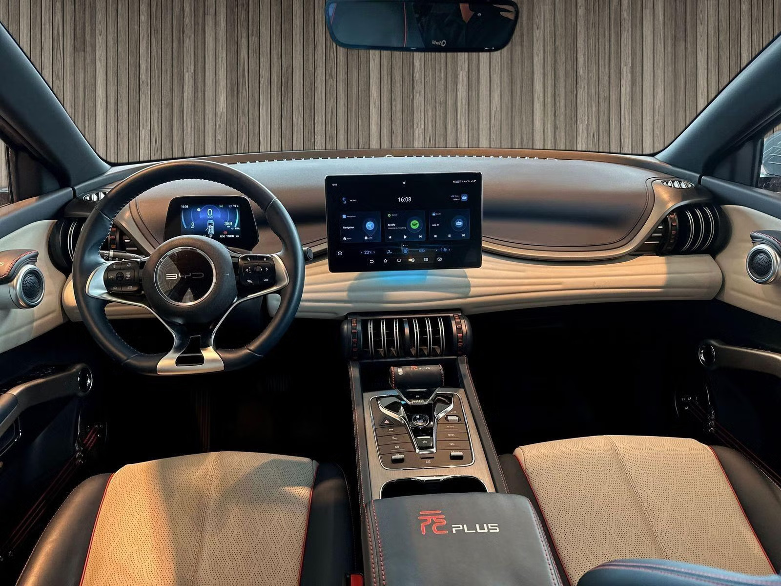 BYD ATTO 3 COMFORT - Image 13