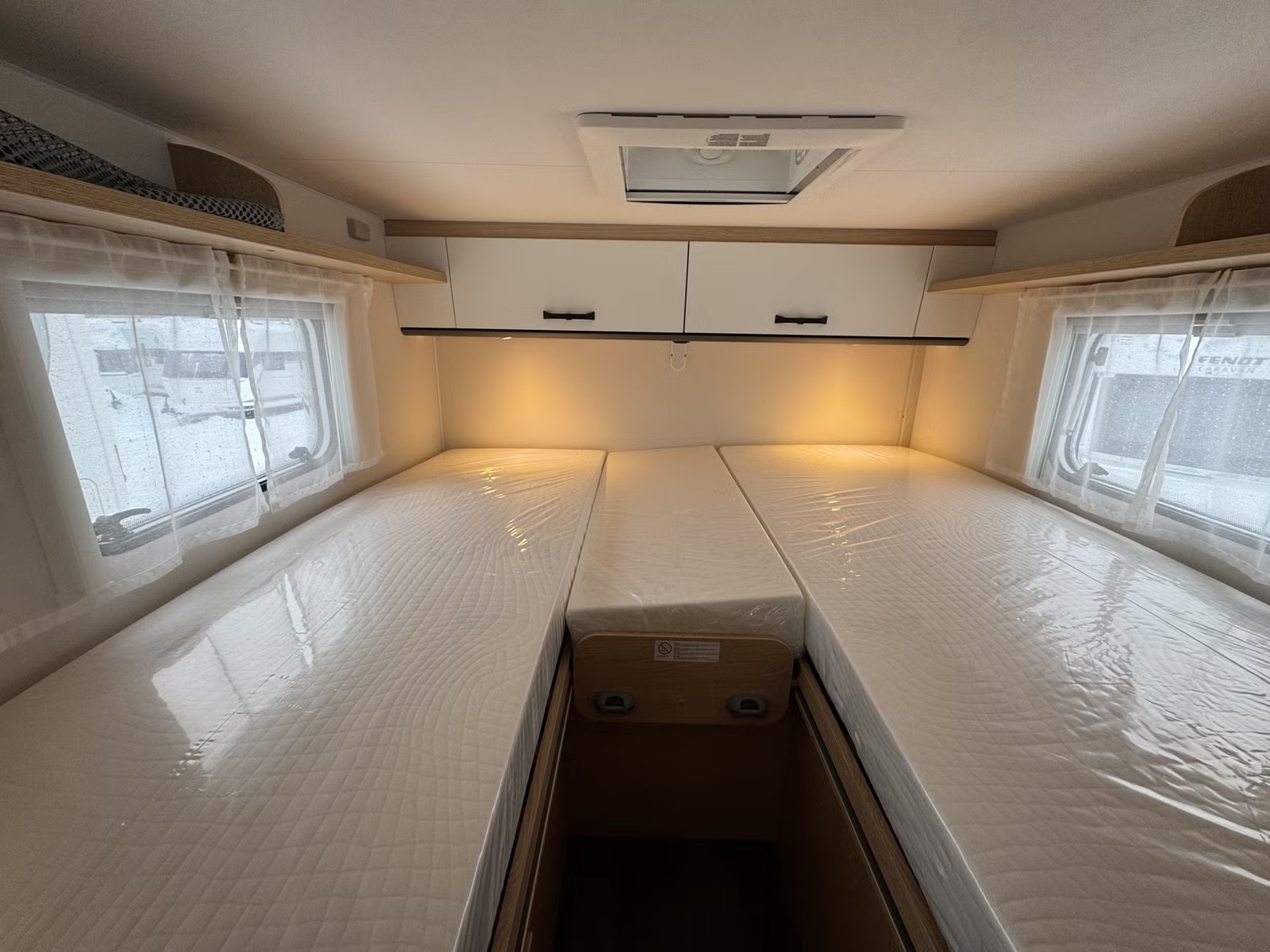 SUNLIGHT V67 S AVENTURE - LITS JUMEAUX CONVERTIBLES - 4 COUCHAGES - Image 12