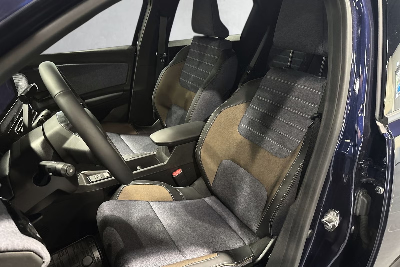 RENAULT 5 E-TECH TECHNO EV52 - Image 12