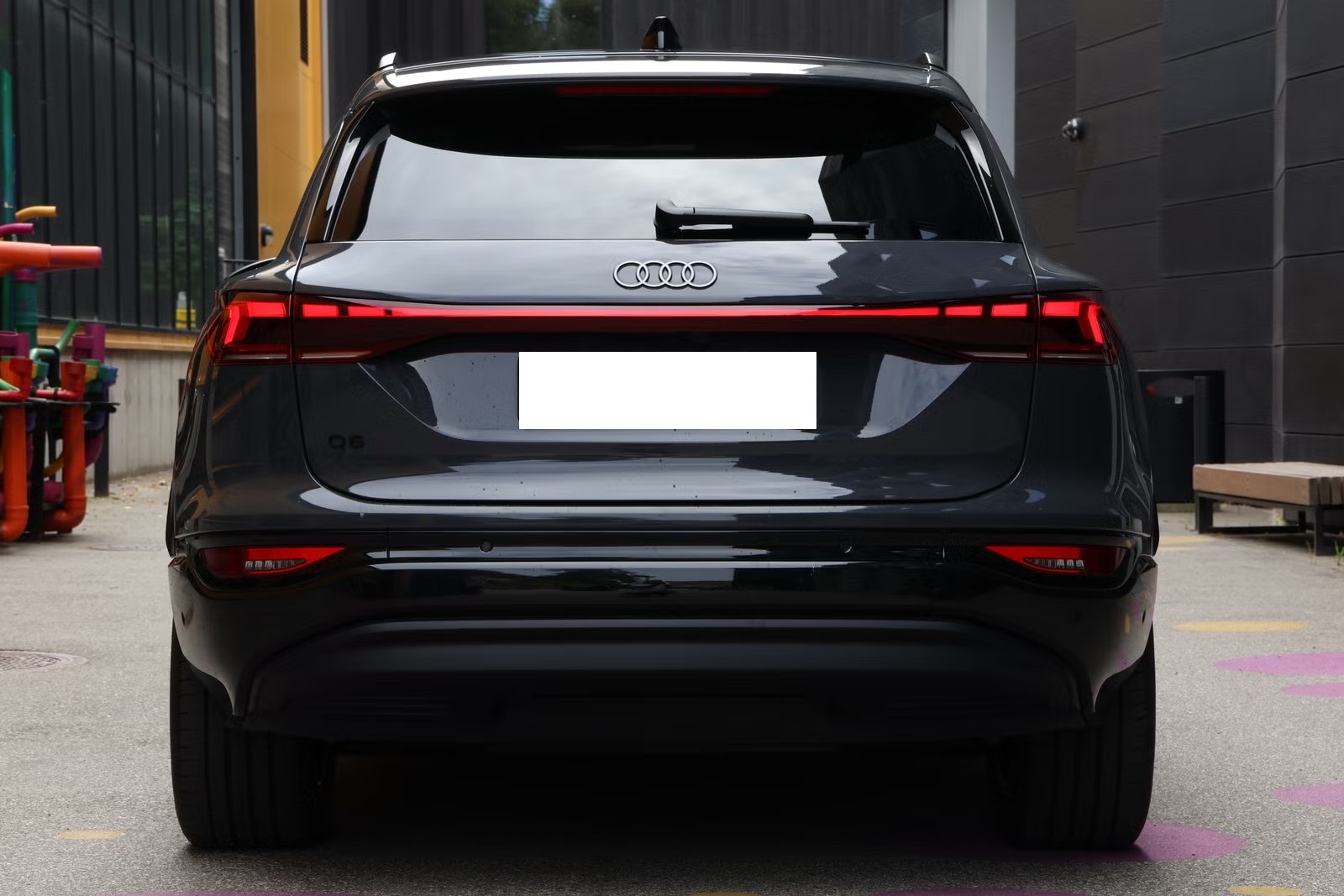 AUDI Q6 E-TRON QUATTRO ADVANCED TECH PLUS - Image 3