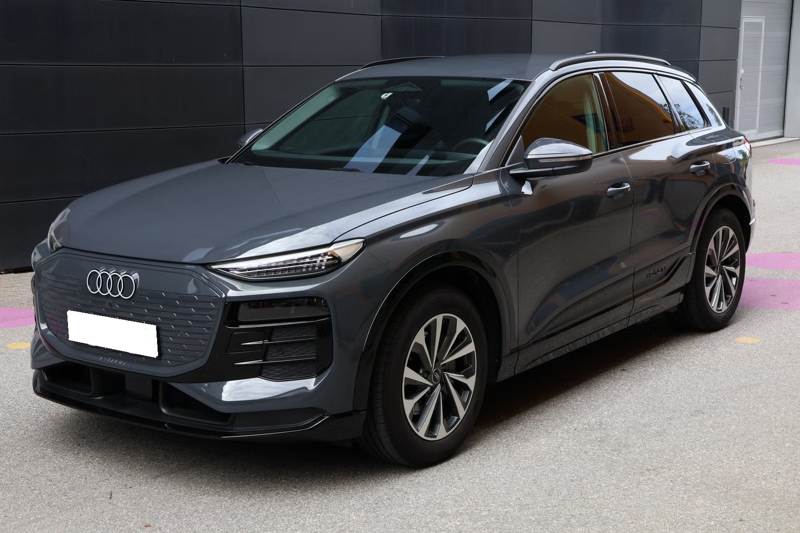 AUDI Q6 E-TRON QUATTRO ADVANCED TECH PLUS - Image 9