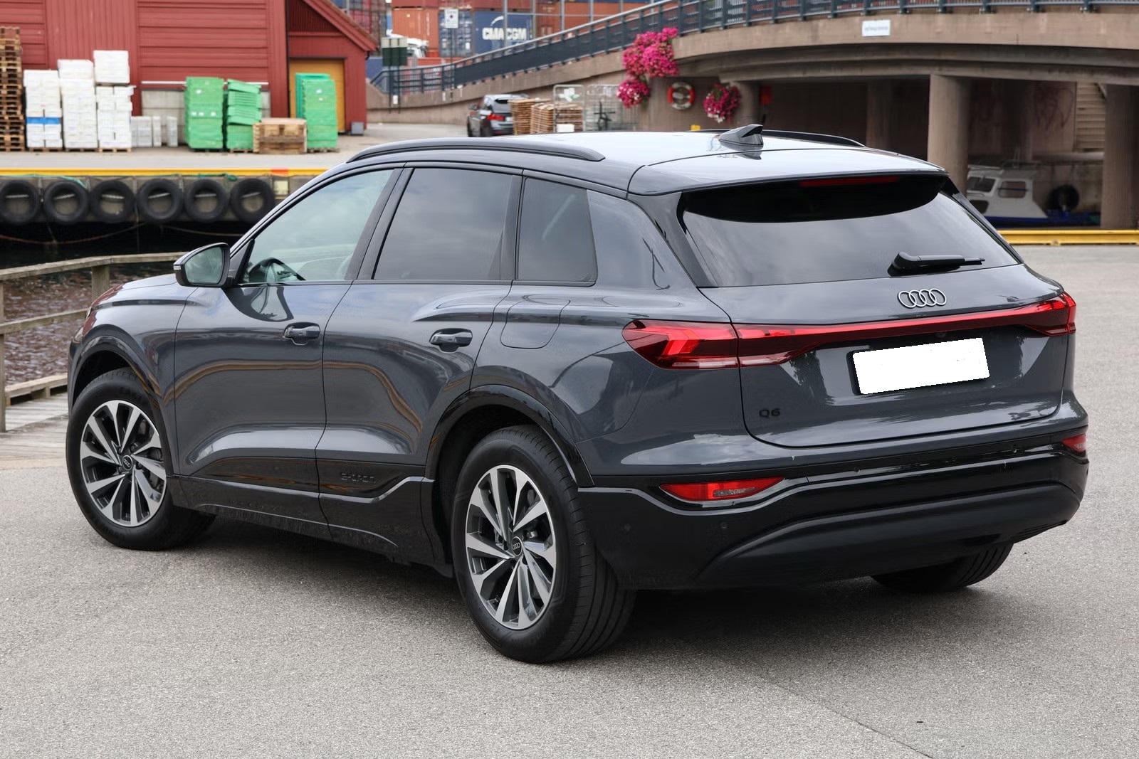 AUDI Q6 E-TRON QUATTRO ADVANCED TECH PLUS - Image 11