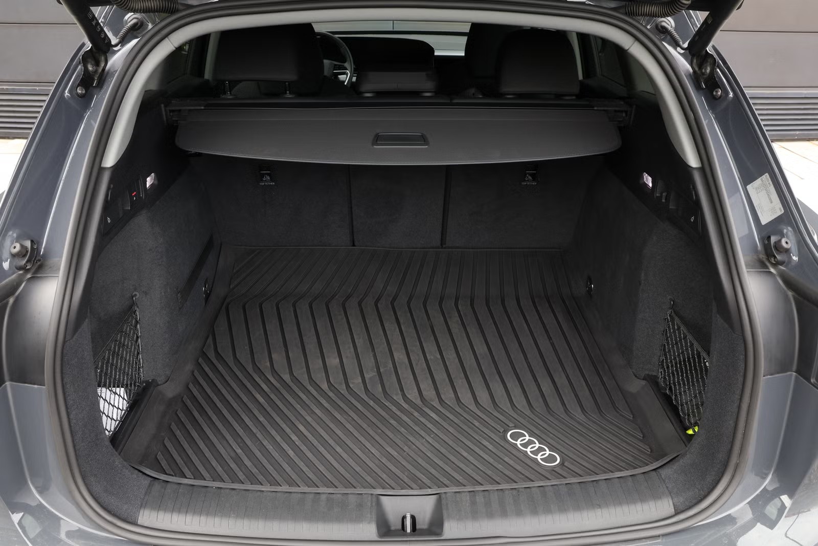 AUDI Q6 E-TRON QUATTRO ADVANCED TECH PLUS - Image 18