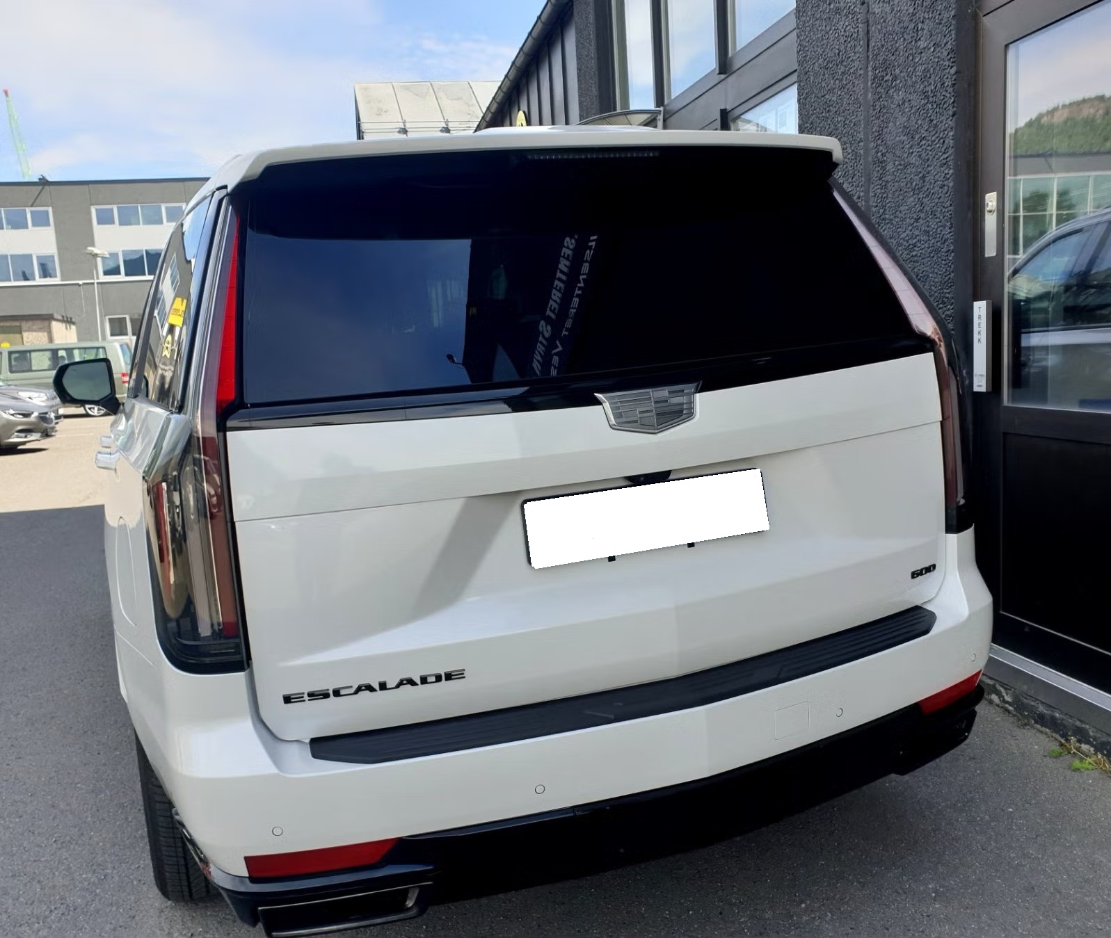 CADILLAC ESCALADE SPORT PLATINIUM - Image 6