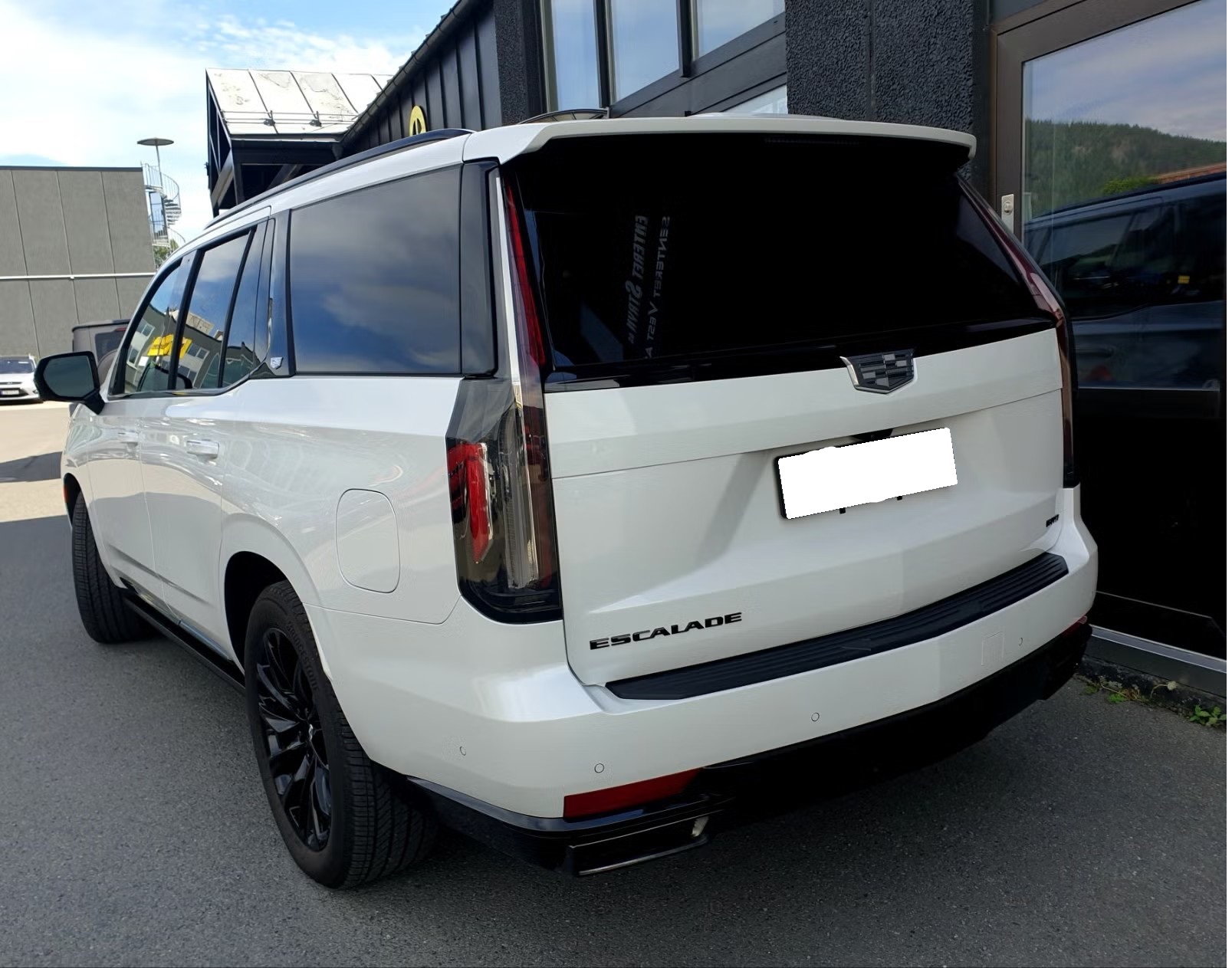 CADILLAC ESCALADE SPORT PLATINIUM - Image 7