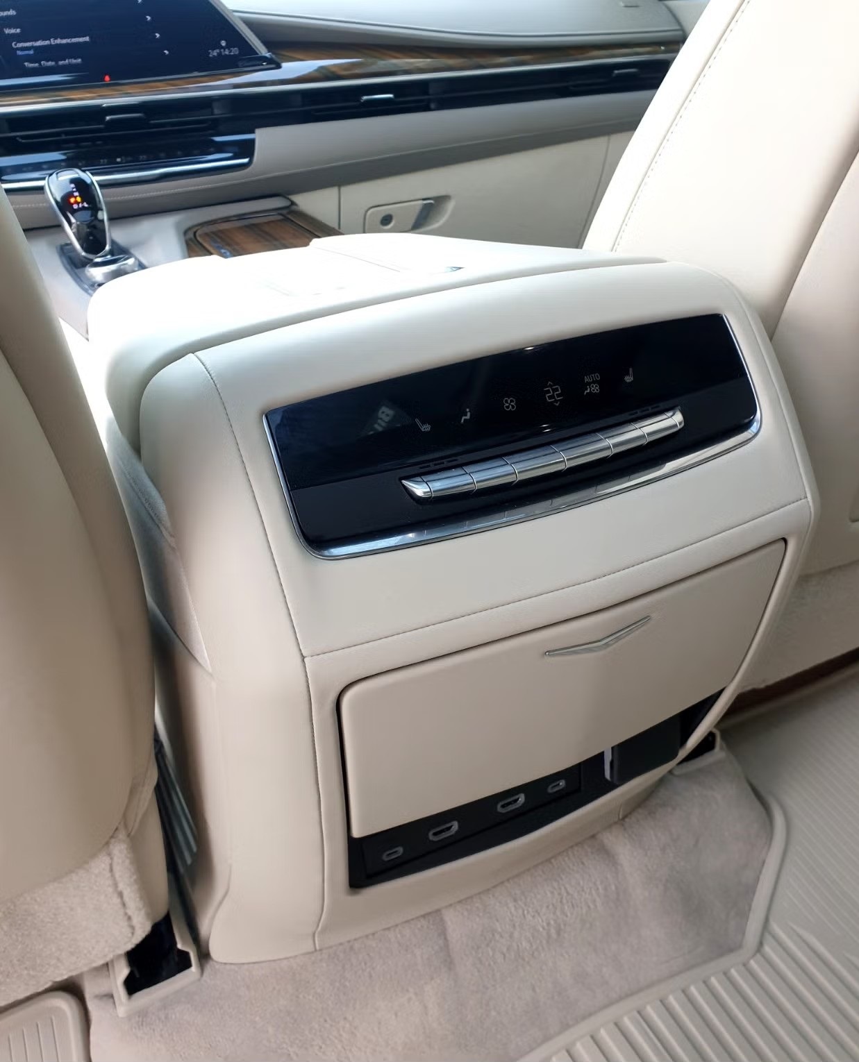 CADILLAC ESCALADE SPORT PLATINIUM - Image 15