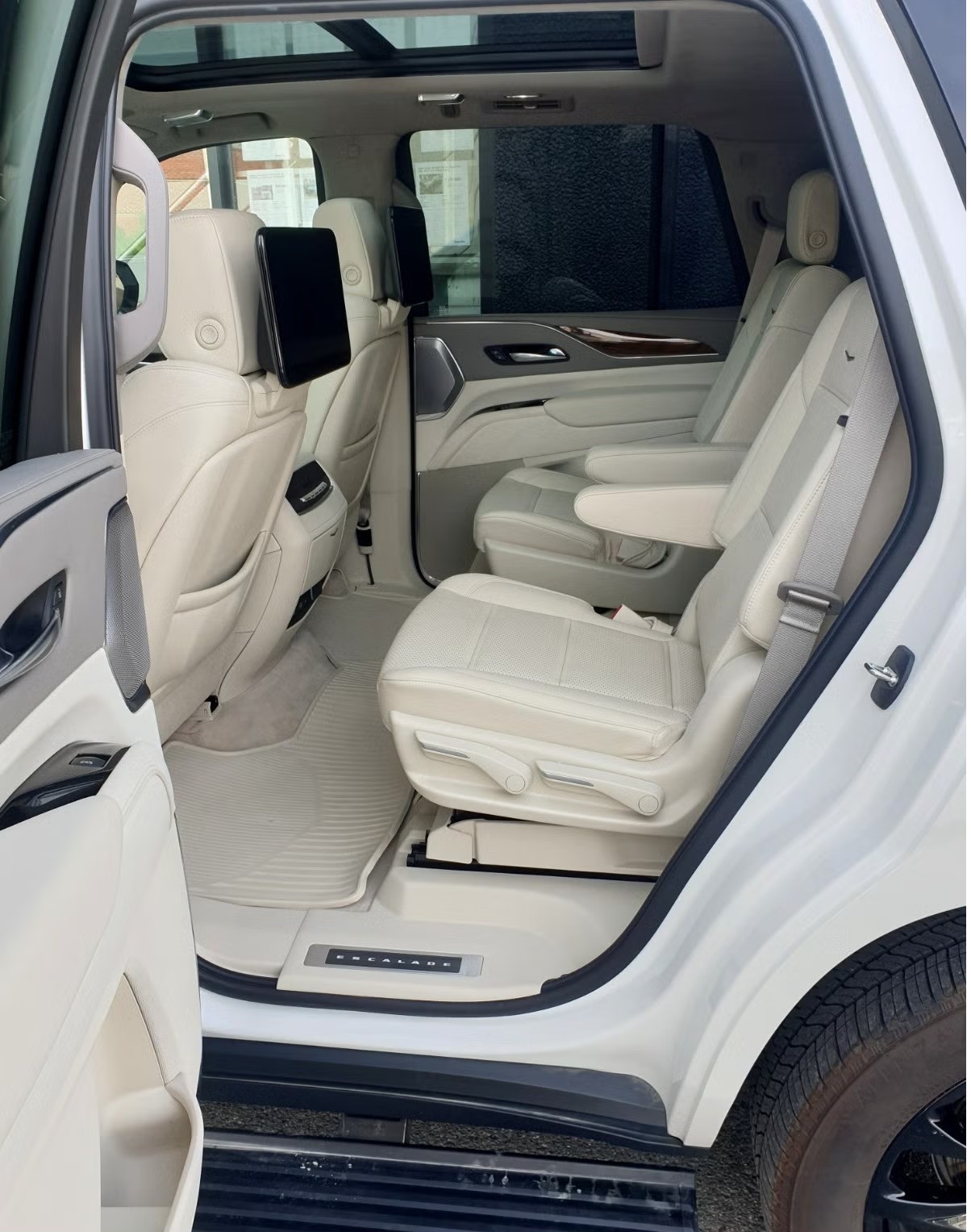 CADILLAC ESCALADE SPORT PLATINIUM - Image 20