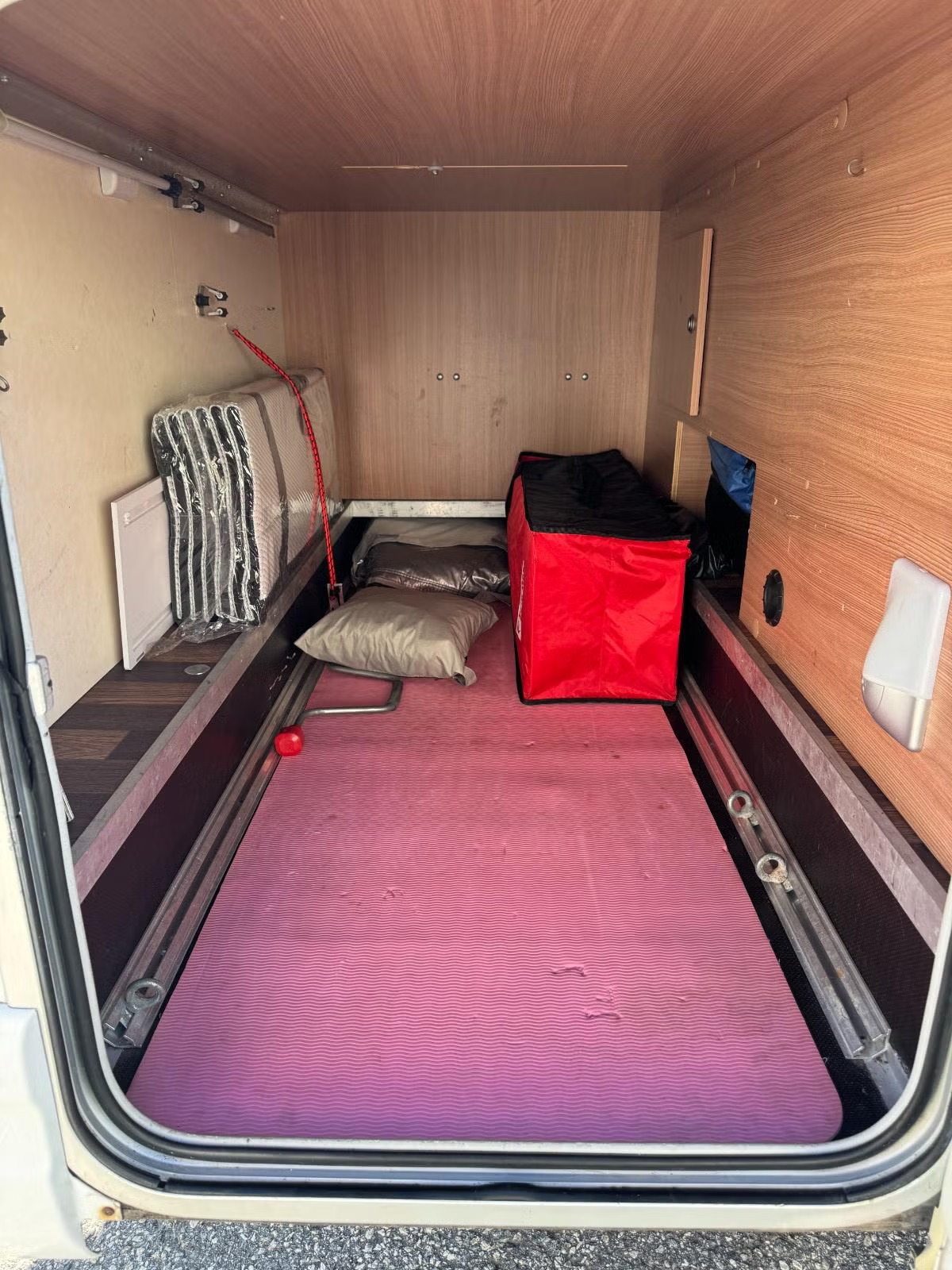 KNAUS SKY TI 700 - LIT CENTRAL - 4 COUCHAGES - Image 24
