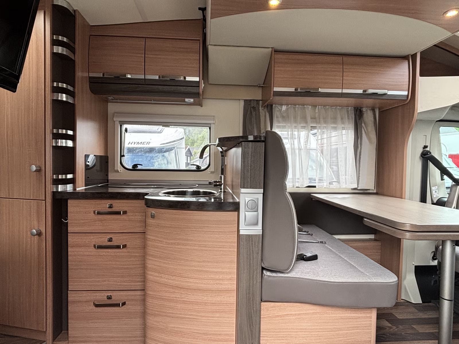 KNAUS SKY WAVE 650 MF - LIT TRANSVERSAL - 5 COUCHAGES - Image 14