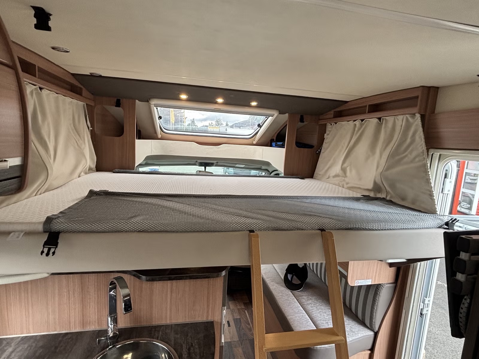 KNAUS SKY WAVE 650 MF - LIT TRANSVERSAL - 5 COUCHAGES - Image 21