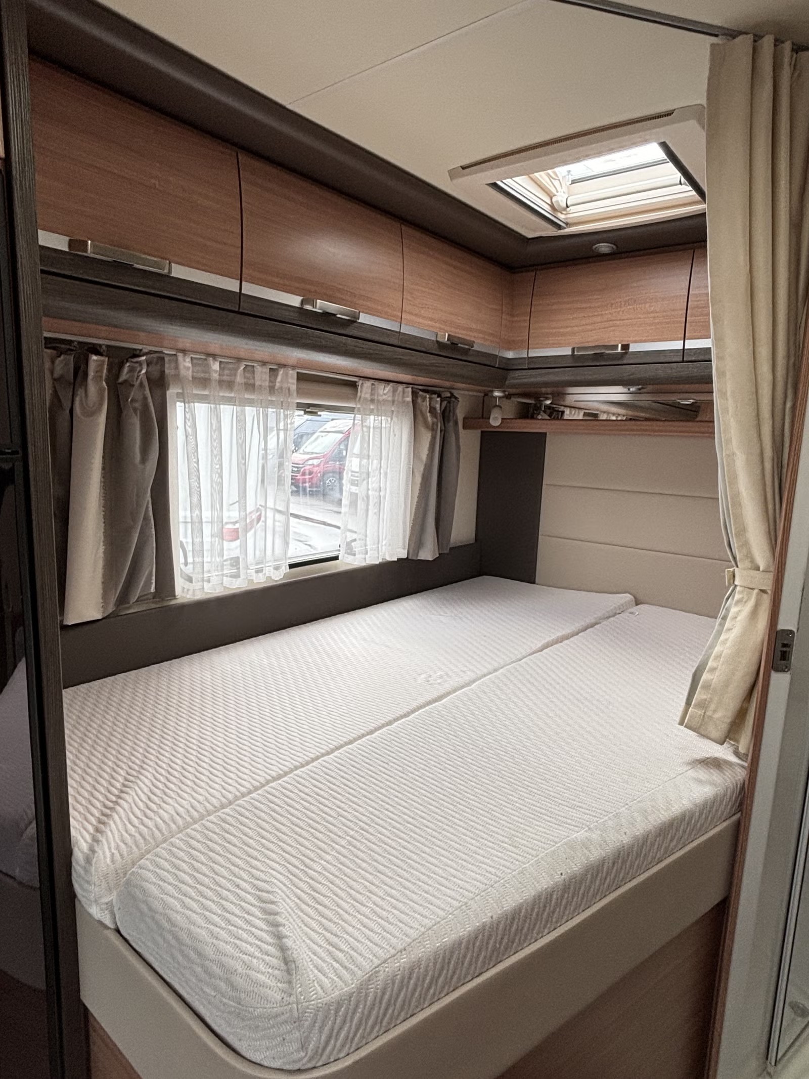 KNAUS SKY WAVE 650 MF - LIT TRANSVERSAL - 5 COUCHAGES - Image 22