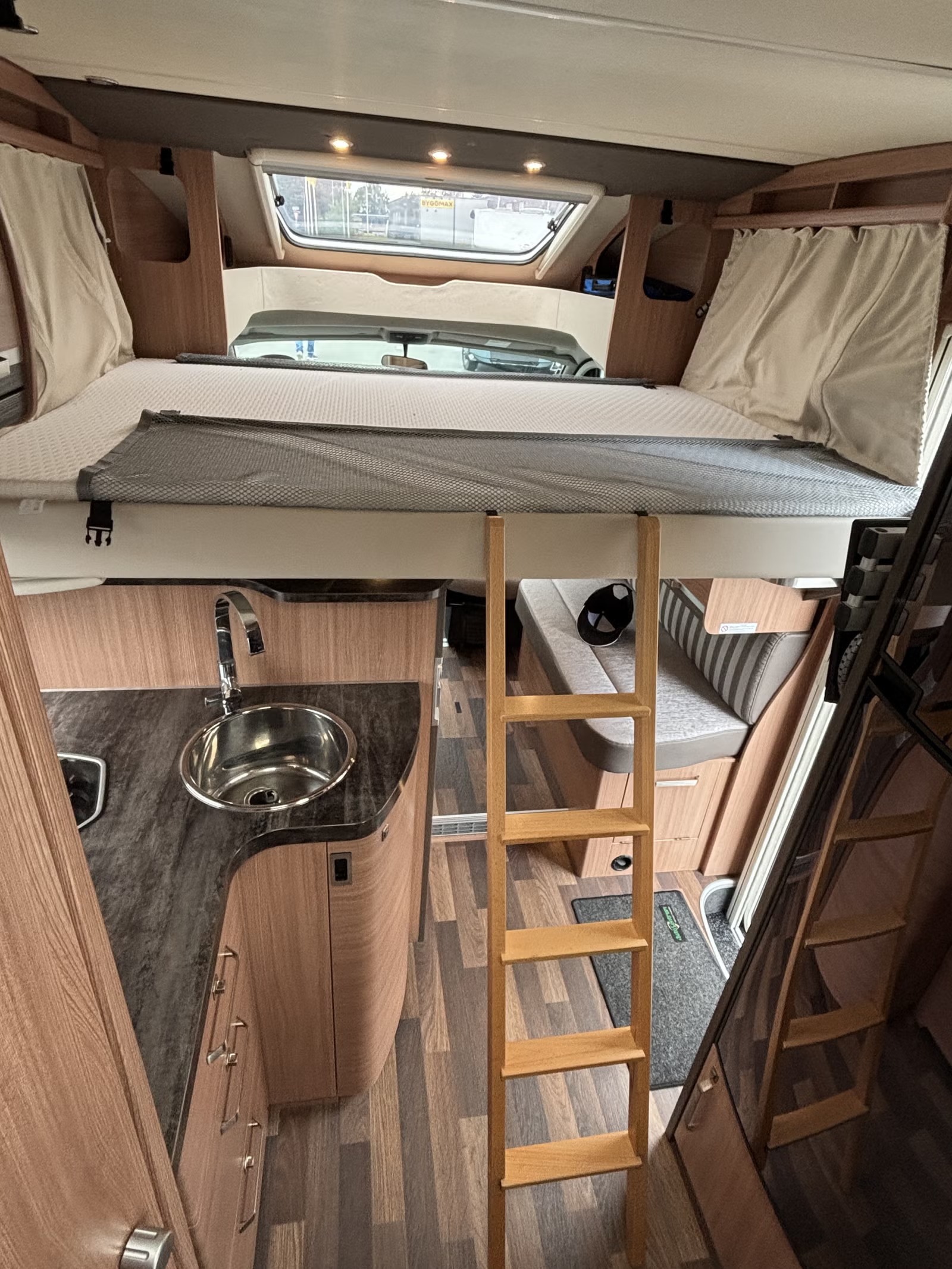 KNAUS SKY WAVE 650 MF - LIT TRANSVERSAL - 5 COUCHAGES - Image 23