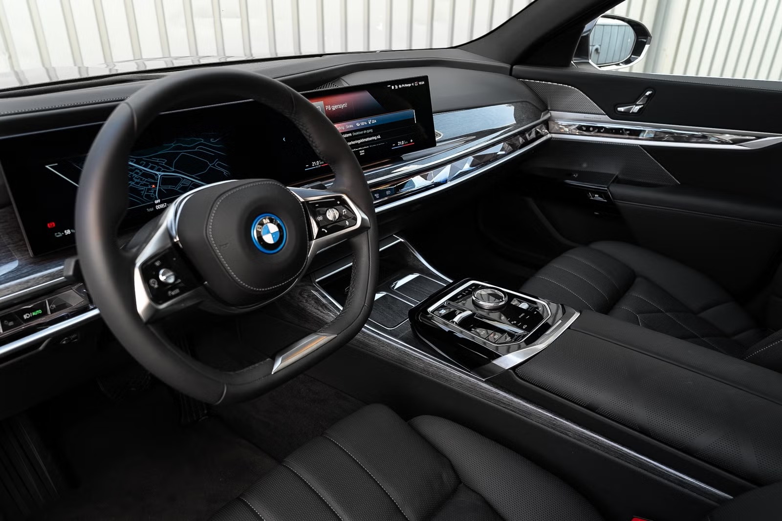BMW I7 XDRIVE 60 - Image 7