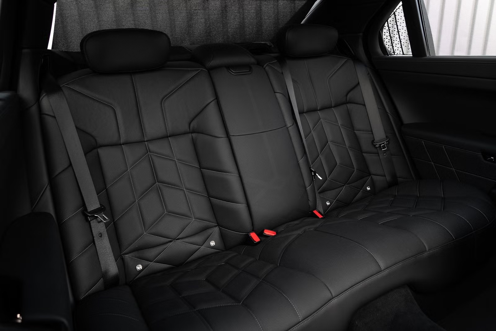 BMW I7 XDRIVE 60 - Image 19