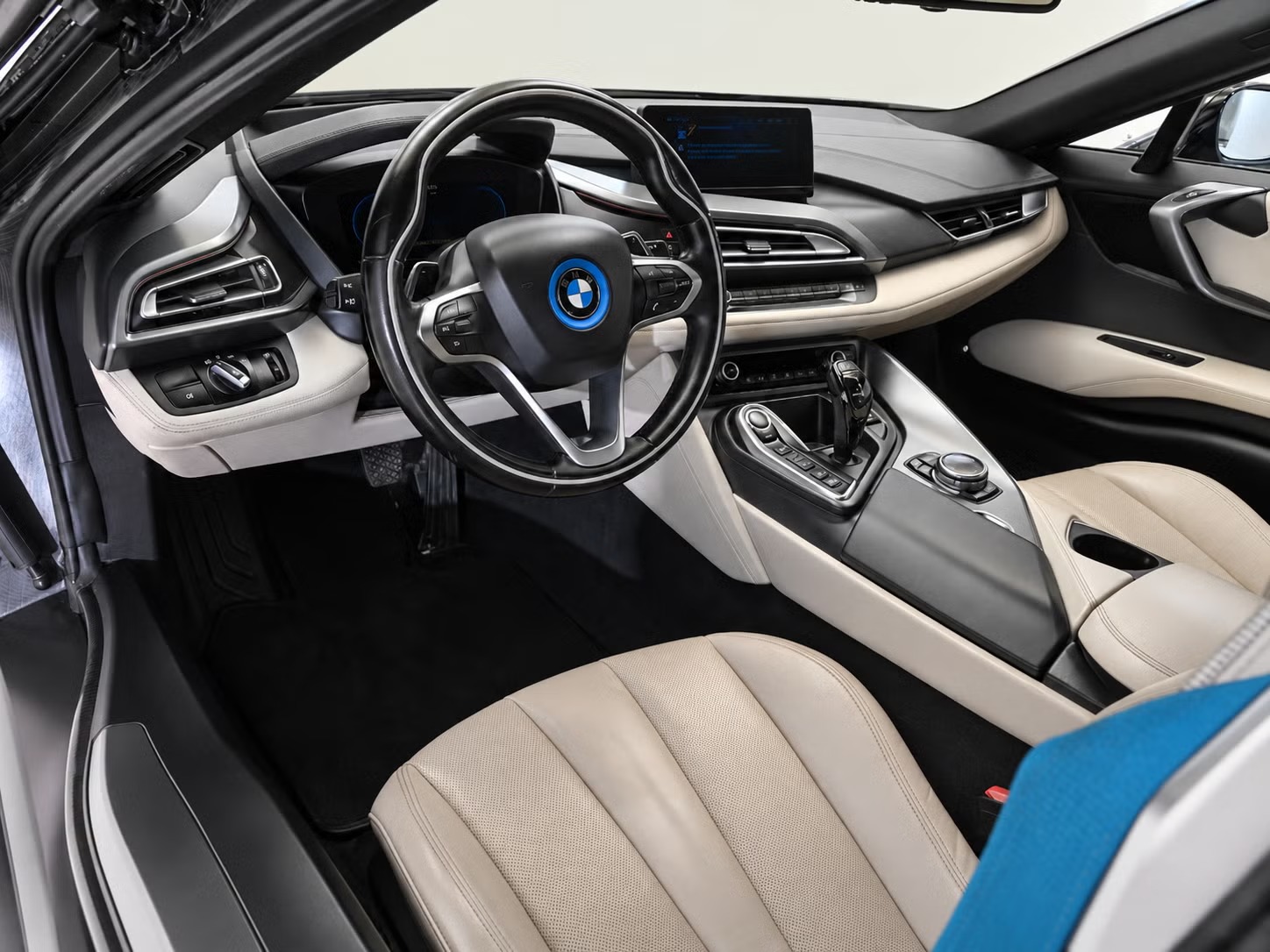 BMW i8 I (I12) PURE IMPULSE - Image 9