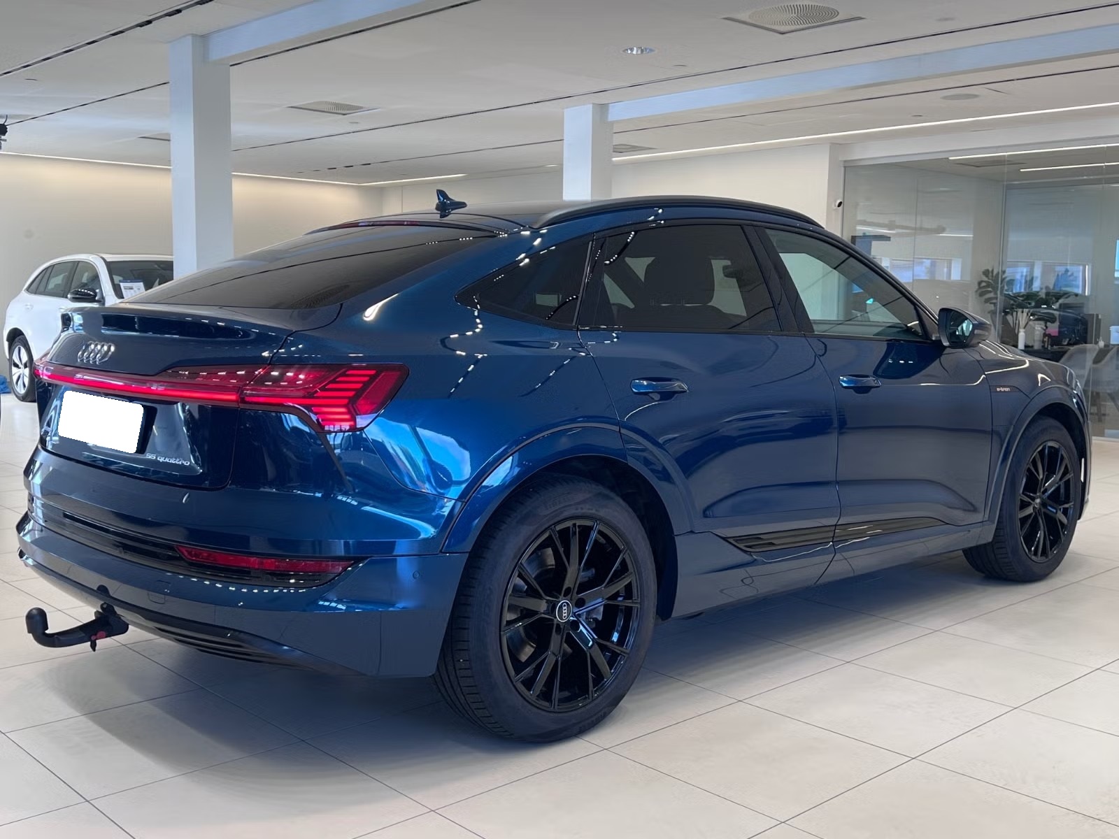 AUDI E-TRON SPORTBACK 55 QUATTRO ADVANCED - Image 4