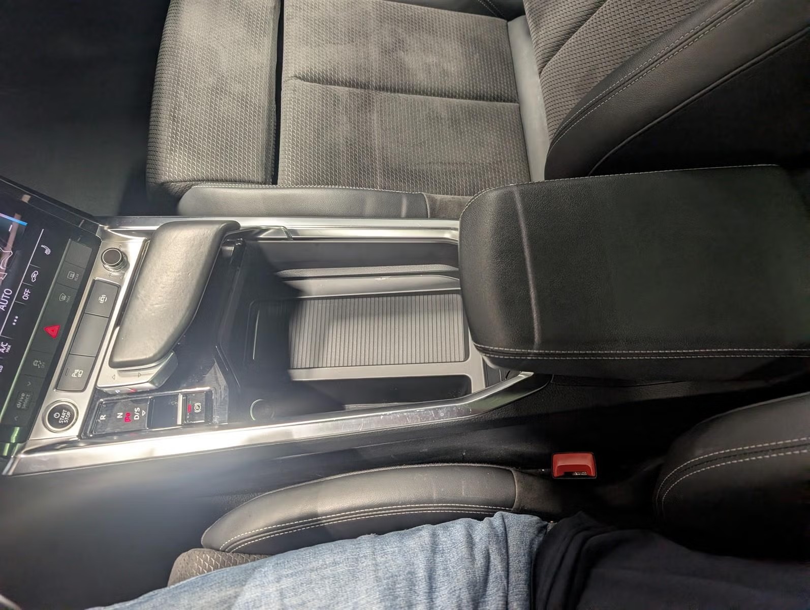 AUDI E-TRON SPORTBACK 55 QUATTRO - Image 12