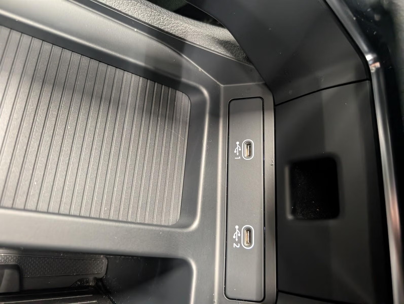 AUDI E-TRON SPORTBACK 55 QUATTRO - Image 17