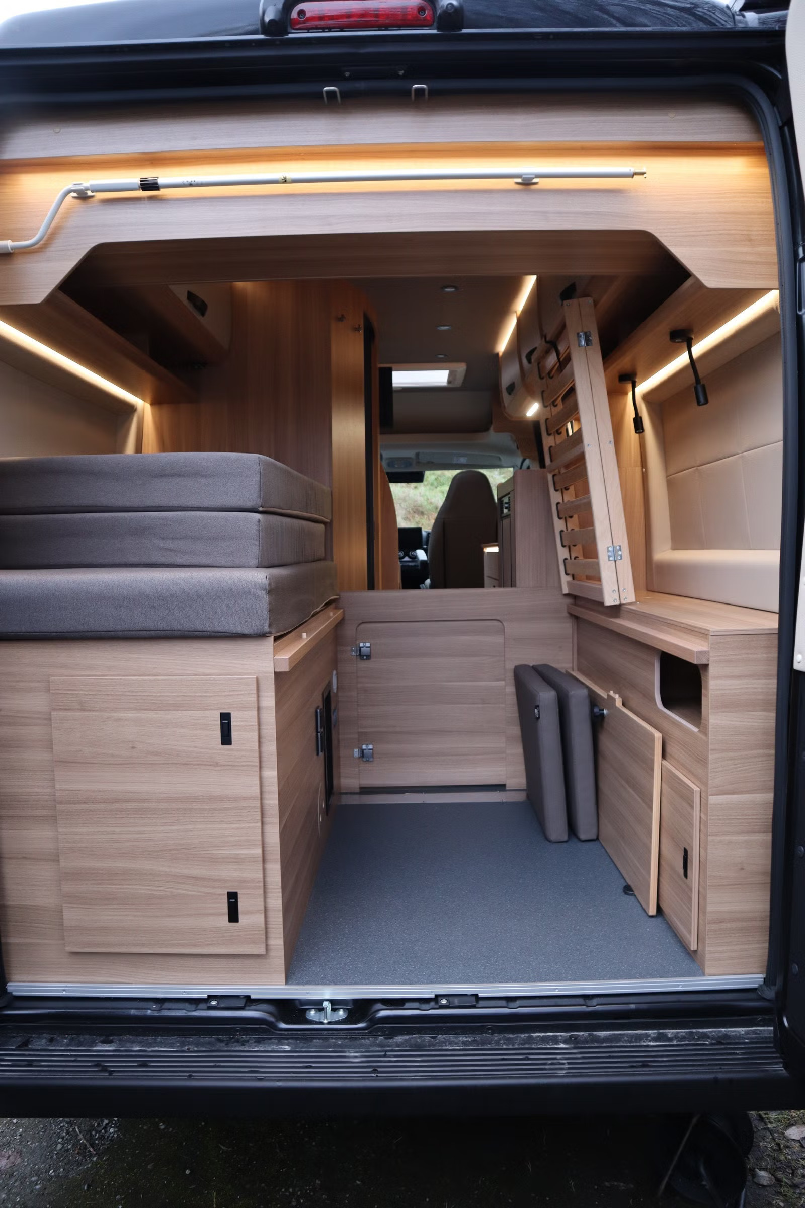 BRAVIA MOBIL NARVIK ARCTIC EDITION - LIT TRANSVERSAL + LIT D'APPOINT - 2/3 COUCHAGES - Image 12