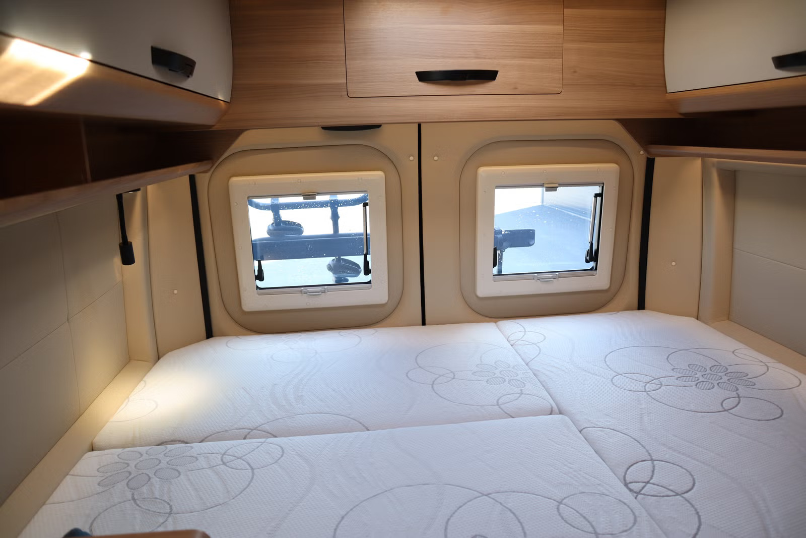 BRAVIA MOBIL NARVIK ARCTIC EDITION - LIT TRANSVERSAL + LIT D'APPOINT - 2/3 COUCHAGES - Image 22