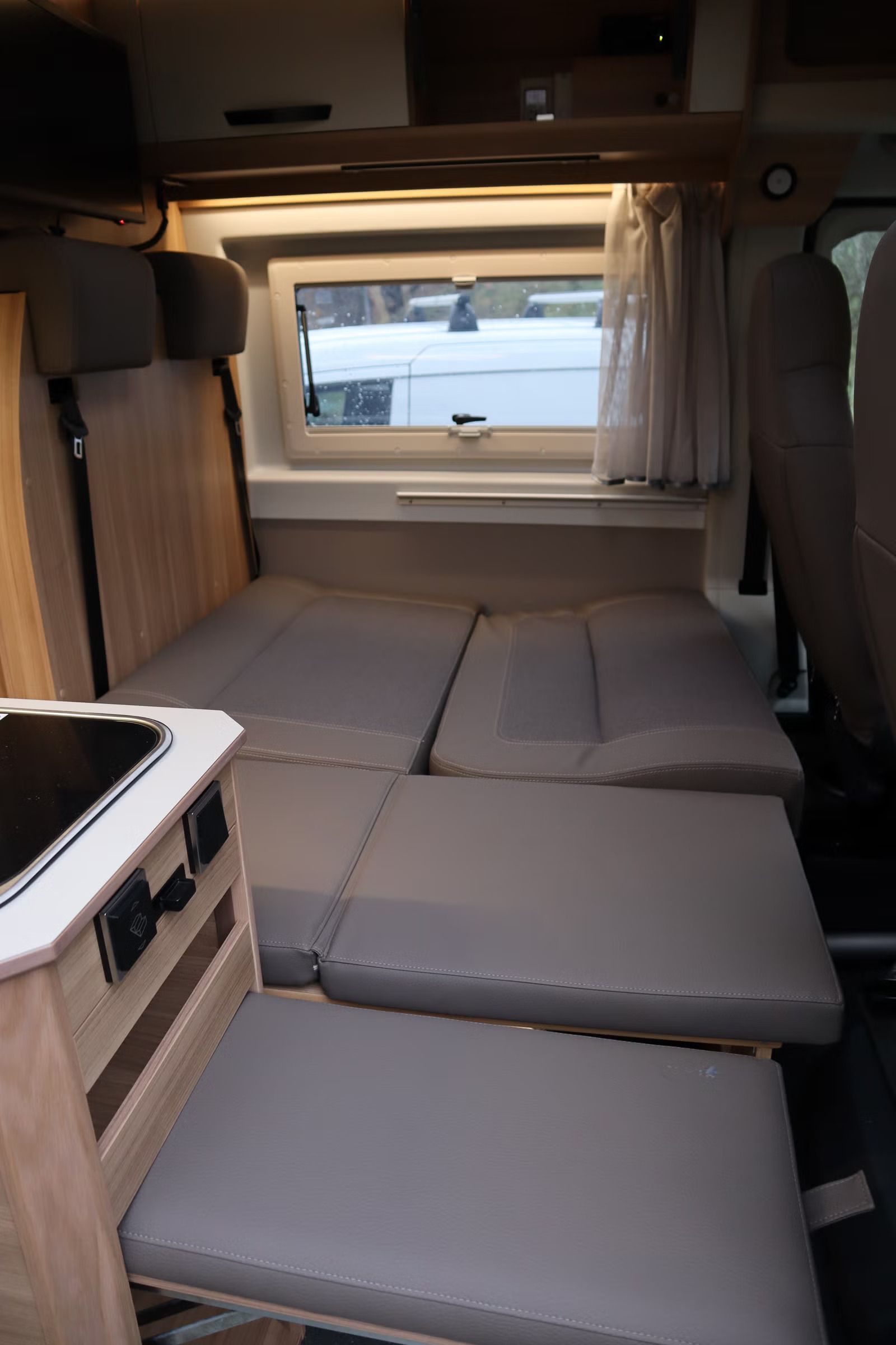 BRAVIA MOBIL NARVIK ARCTIC EDITION - LIT TRANSVERSAL + LIT D'APPOINT - 2/3 COUCHAGES - Image 25