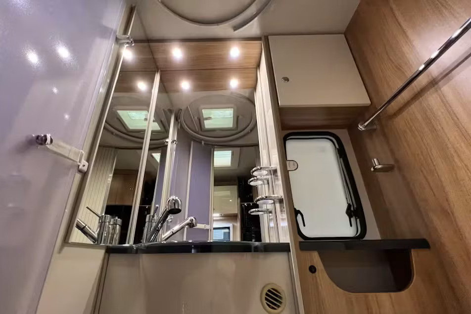CHALLENGER GENESIS 297 GA - LITS JUMEAUX CONVERTIBLES - 4 COUCHAGES - Image 17
