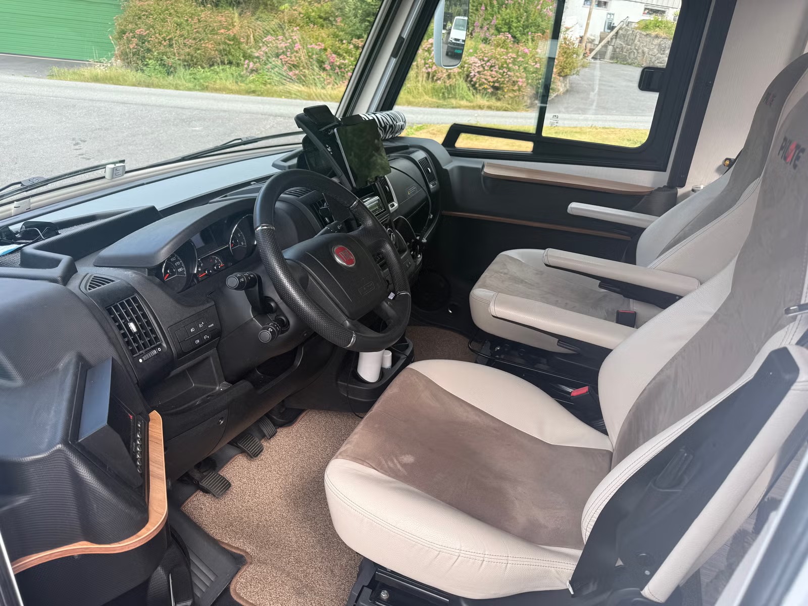 PILOTE G650 ESSENTIEL - LITS JUMEAUX CONVERTIBLES - 4 COUCHAGES - Image 11