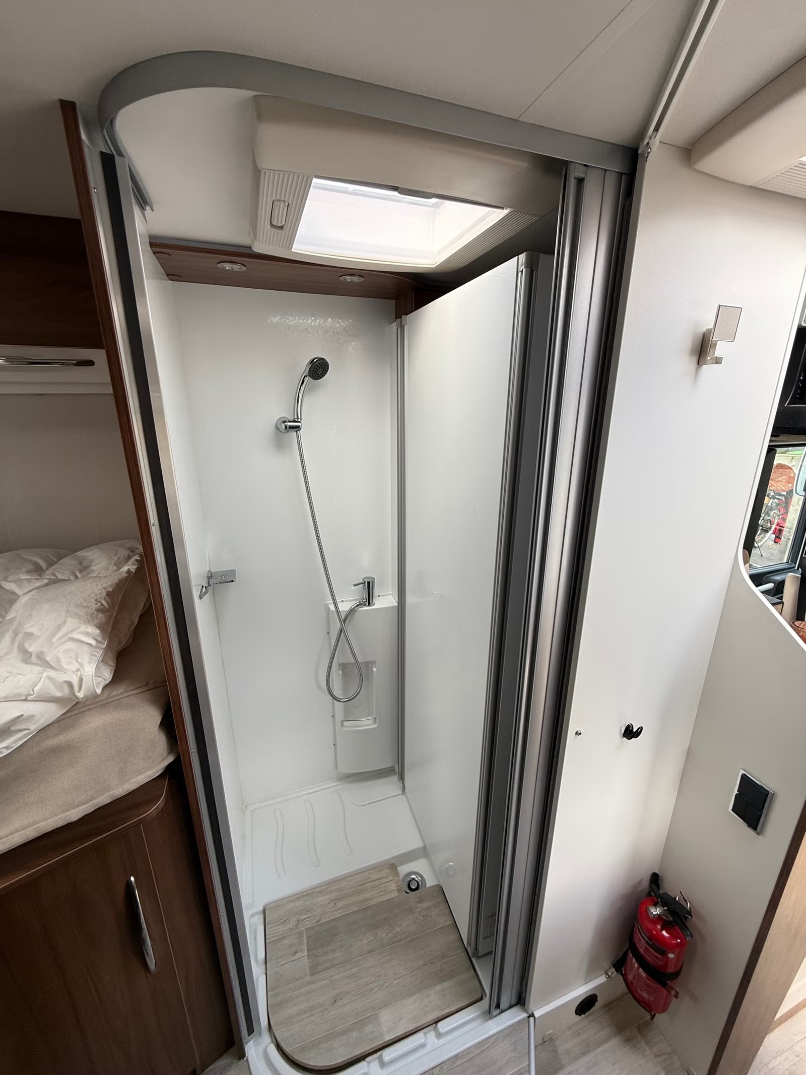 PILOTE G650 ESSENTIEL - LITS JUMEAUX CONVERTIBLES - 4 COUCHAGES - Image 18