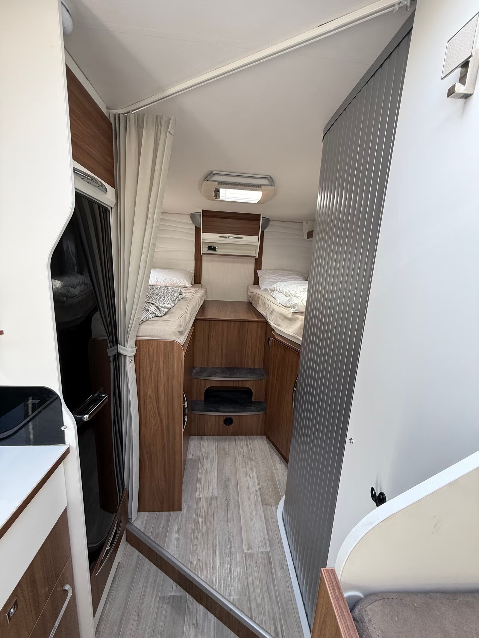 PILOTE G650 ESSENTIEL - LITS JUMEAUX CONVERTIBLES - 4 COUCHAGES - Image 21