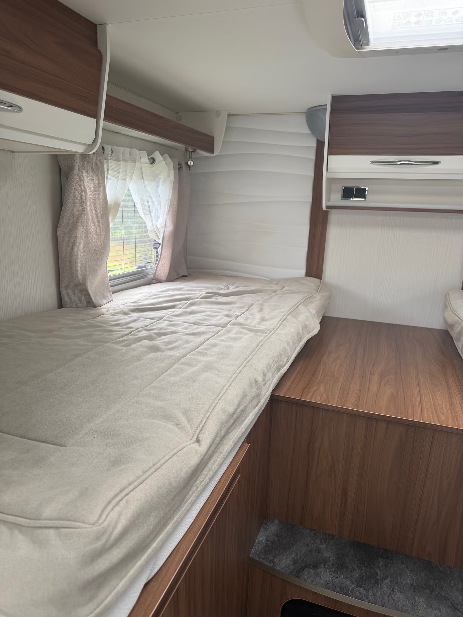 PILOTE G650 ESSENTIEL - LITS JUMEAUX CONVERTIBLES - 4 COUCHAGES - Image 22