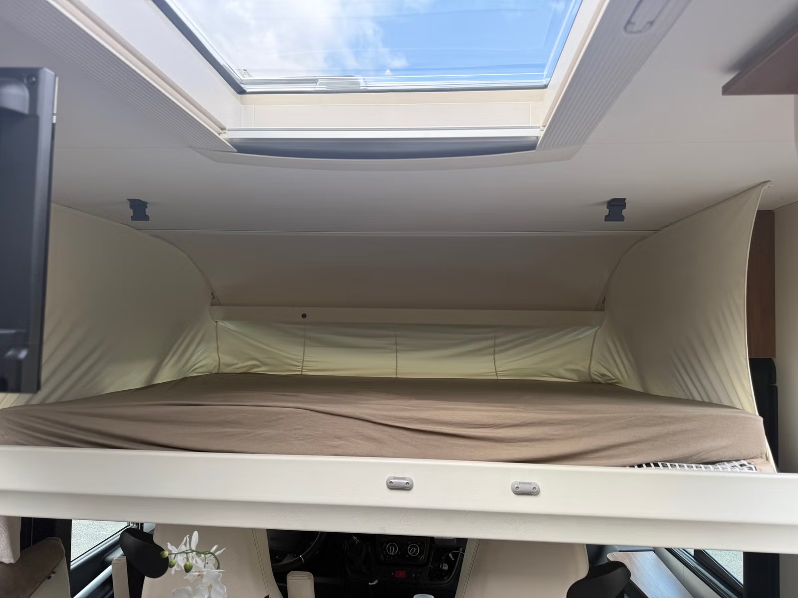 PILOTE G650 ESSENTIEL - LITS JUMEAUX CONVERTIBLES - 4 COUCHAGES - Image 23